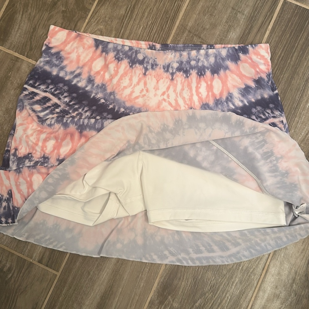 Sofibella Tye-Dye Tennis/Pickleball Skirt - Picture 5 of 6